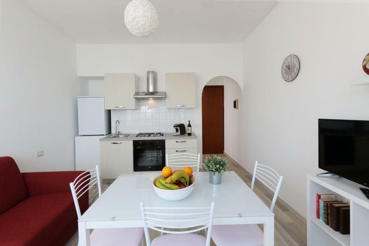 Il Cavalluccio Marino Apartamento Santa Teresa Di Riva Exterior foto